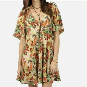 Uncle Frank floral tropical botanical dress